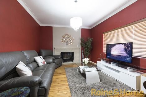 Property photo of 6 Heather Street Dubbo NSW 2830