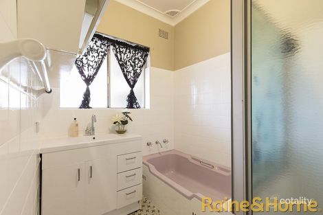 Property photo of 6 Heather Street Dubbo NSW 2830