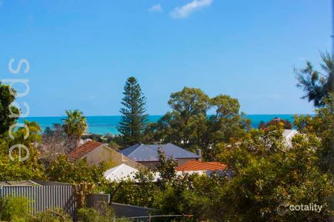 Property photo of 34 Boronia Crescent City Beach WA 6015