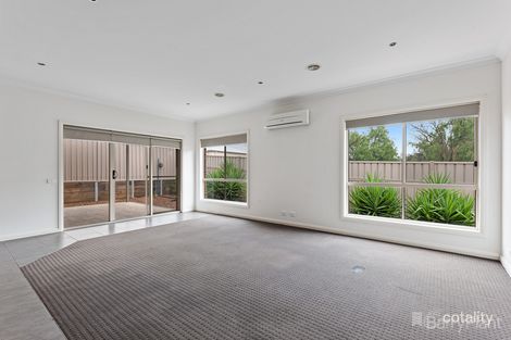 Property photo of 3/27 Macdougall Road Golden Square VIC 3555
