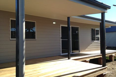 2/215 Kemp St, Hamilton South, NSW 2303