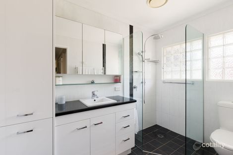 Property photo of 4 Dunoon Court Karana Downs QLD 4306