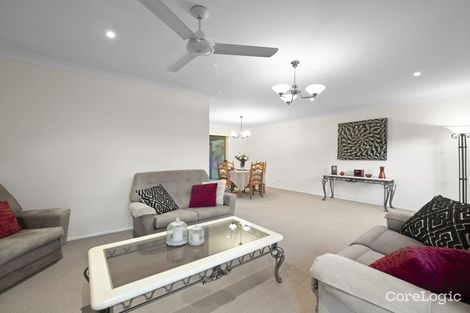 Property photo of 16 Chanel Crescent Eight Mile Plains QLD 4113