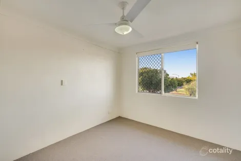 Property photo of 6/5-7 Uniplaza Court Kearneys Spring QLD 4350