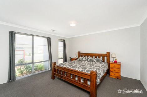 Property photo of 4 Landor Street South Yunderup WA 6208