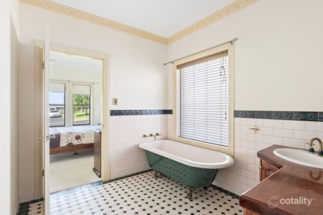 Property photo of 18 Stiles Street Mount Gambier SA 5290