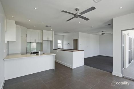 Property photo of 42 Seaview Road Tennyson SA 5022