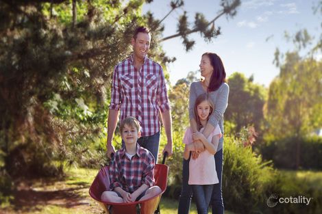 27 Barwon Ave, South Turramurra, NSW 2074