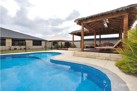 14 Warrender Hts, Secret Harbour, WA 6173