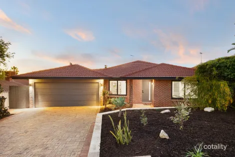 Property photo of 7 Cairnsmore Chase Kinross WA 6028