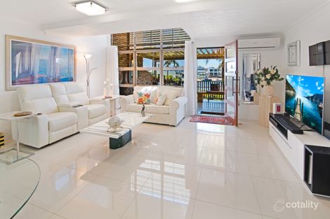 Property photo of 13/33-39 Hooker Boulevard Broadbeach Waters QLD 4218