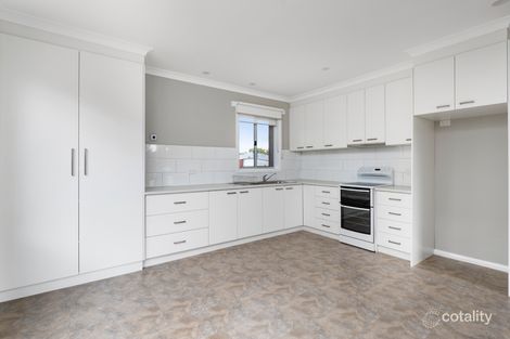 Property photo of 23 Hallett Crescent Wangaratta VIC 3677