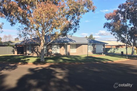 Property photo of 49 Doncaster Avenue Dubbo NSW 2830