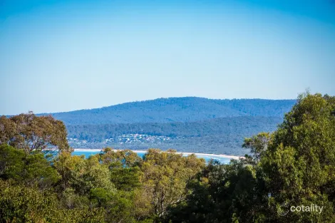 Property photo of 10 The Crest Mirador NSW 2548