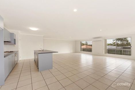 Property photo of 2 Stitz Court Brassall QLD 4305