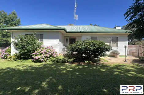 2 Mcglynn St, Parkes, NSW 2870