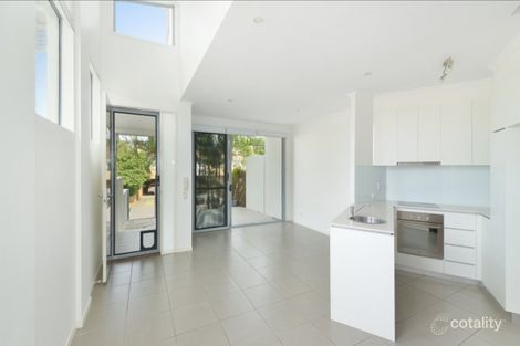 Property photo of 4/62 Shetland Street Morningside QLD 4170
