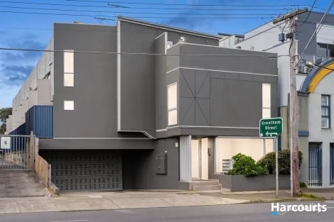 2/421 BRUNSWICK RD, BRUNSWICK WEST, VIC 3055