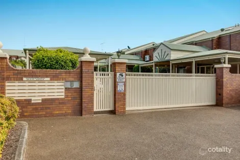 2/5 Clifford St, Toowoomba City, QLD 4350