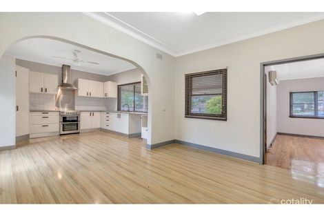 Property photo of 14 Rachel Crescent Mount Pritchard NSW 2170