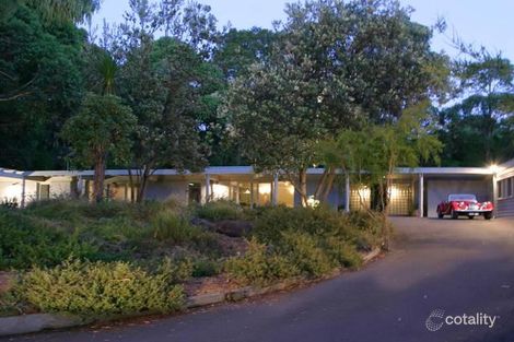 2-4 Old Coach Rd, Berwick, VIC 3806