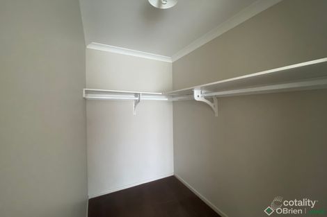 Property photo of 33 Joyce Way Wangaratta VIC 3677