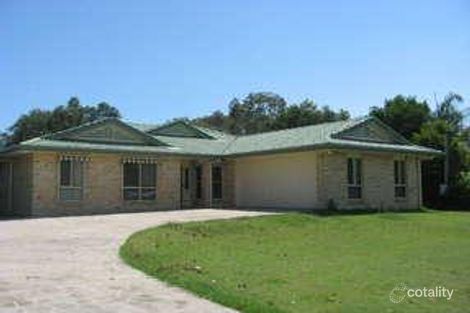 4 Garden Dr, Urangan, QLD 4655