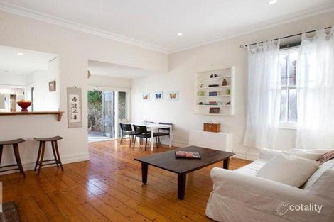 Property photo of 2 Little Finlay Street Albert Park VIC 3206