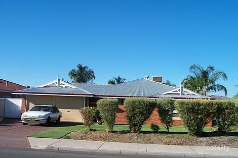 75 Forest Lakes Dr, Thornlie, WA 6108