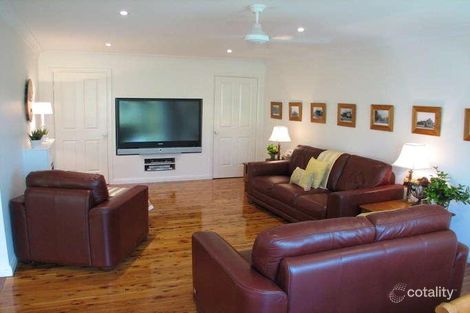 Property photo of 30 Glenelgin Road Winmalee NSW 2777