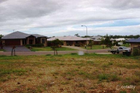 9 Genesta Ct, Bushland Beach, QLD 4818