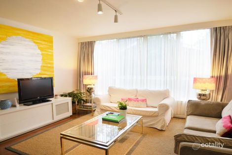 19 Mercer Rd, Armadale, VIC 3143