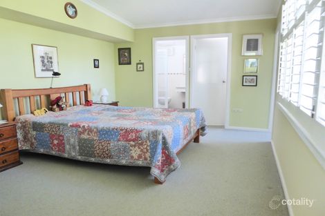 Property photo of 26 Eastern Arterial Road St Ives NSW 2075