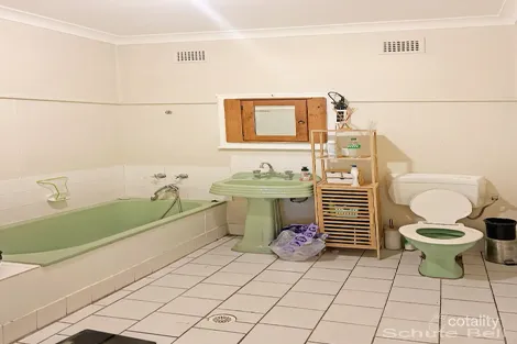 Property photo of 108 Oxley Street Bourke NSW 2840