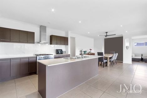 Property photo of 52 Summerlea Crescent Ormeau QLD 4208