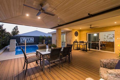 11 Silvershot Ave, Harrisdale, WA 6112