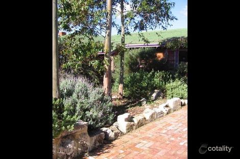 Property photo of 3 Oldham Crescent Hilton WA 6163