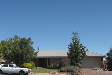 275 Grenfell Rd, Redwood Park, SA 5097