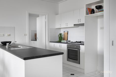 Property photo of 2/2 Macarthur Road Parkville VIC 3052