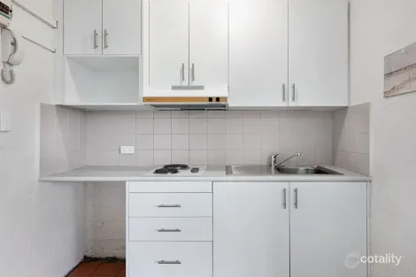 Property photo of 25 Redan Street St Kilda VIC 3182