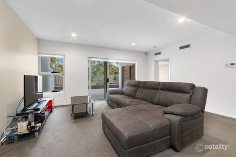 Property photo of 2/57 Walker Street Taringa QLD 4068