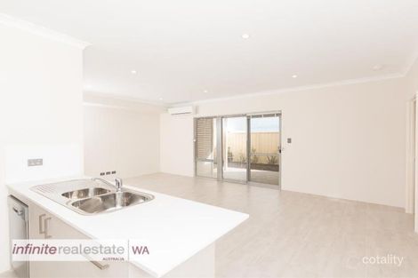 Property photo of 6 Corella Close Beeliar WA 6164