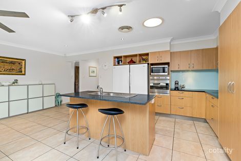 Property photo of 2 Tudar Place Thornlands QLD 4164