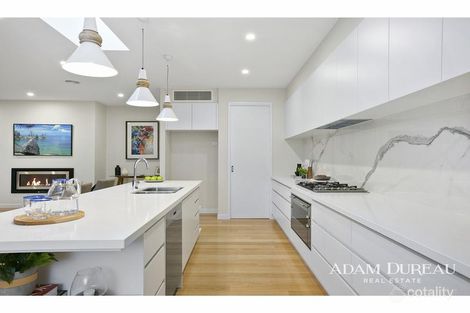 Property photo of 122A Barkly Street Mornington VIC 3931