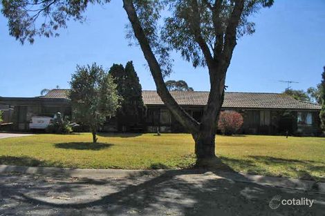 4 Evening Row, St Clair, NSW 2759