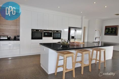 Property photo of 48 Cambridge Drive Mansfield VIC 3722