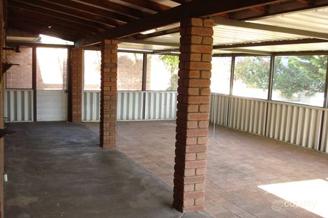 Property photo of 9 Silvertop Avenue Halls Head WA 6210