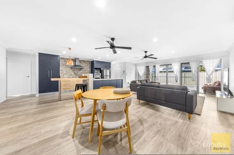 Property photo of 2/10 Milliken Street Emerald QLD 4720