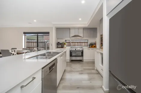Property photo of 83 Patrick Street Portland VIC 3305