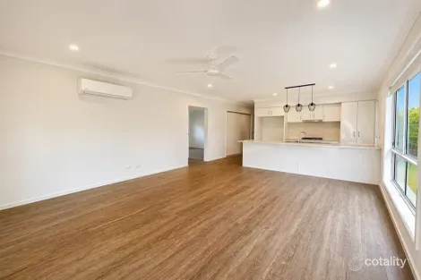 Property photo of 41 Mary Crescent Rosewood QLD 4340